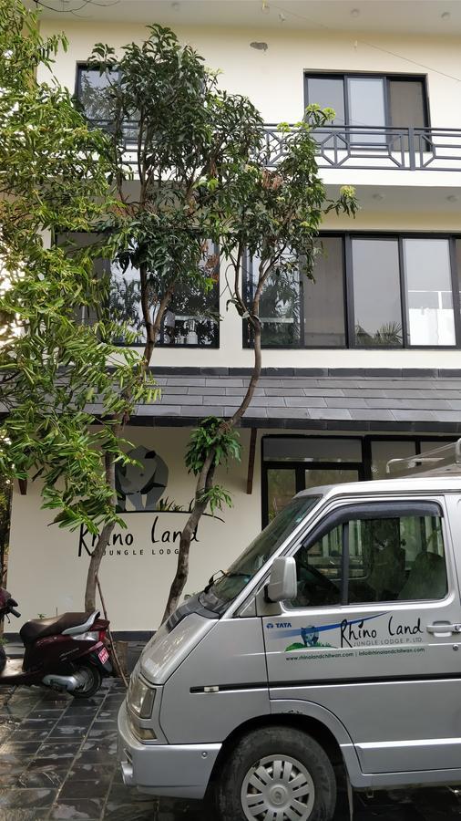 Rhino Land Jungle Lodge ソーラハ エクステリア 写真